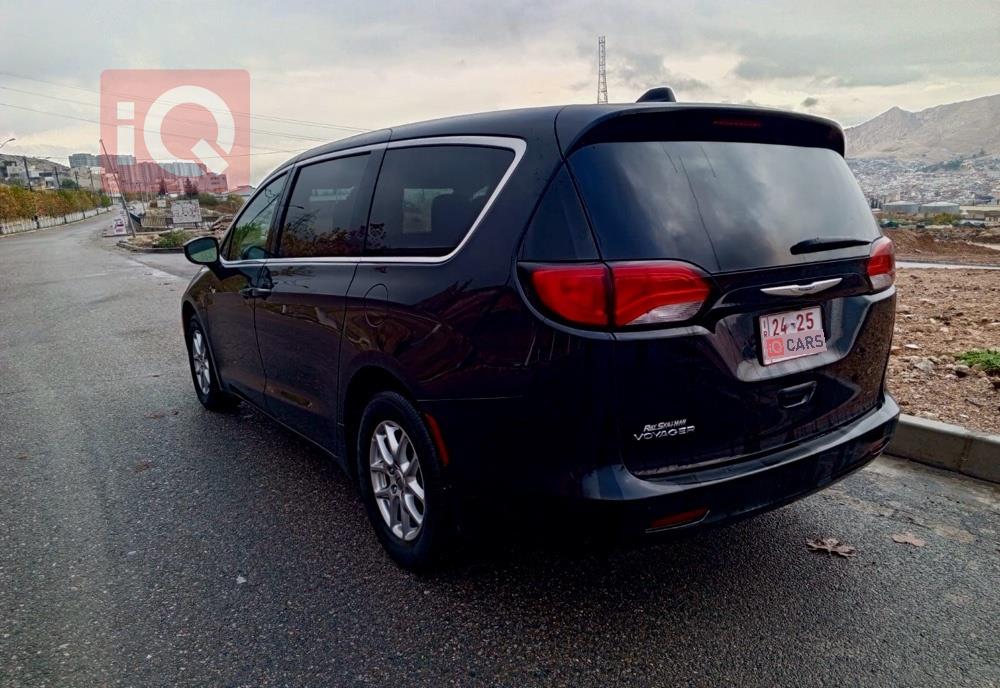 كرايسلر فوياجر